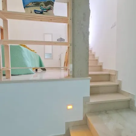 Apartamento T1 - Composto Por Quarto, Casa De Banho E Cozinha Ideal Para 1 Casal De Ferias Guest house Nazare