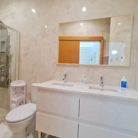 Apartamento T1 - Composto Por Quarto, Casa De Banho E Cozinha Ideal Para 1 Casal De Ferias Guest house *